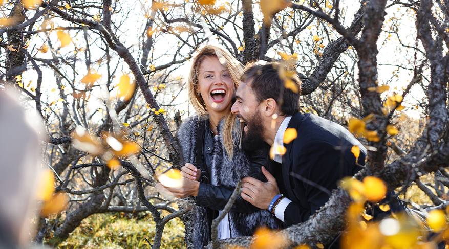 10 Fun and Flirty One-Liners to Use Online This Fall