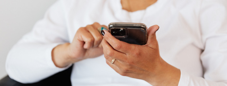 How to write a first message that gets a reply